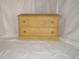 2 Drawer Chest